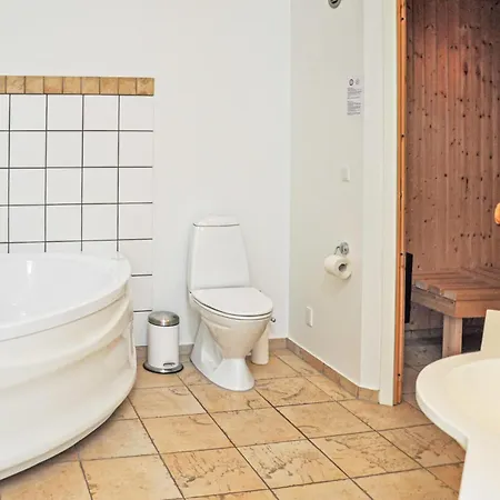 Gorgeous Home In Egernsund With Sauna Nyaraló