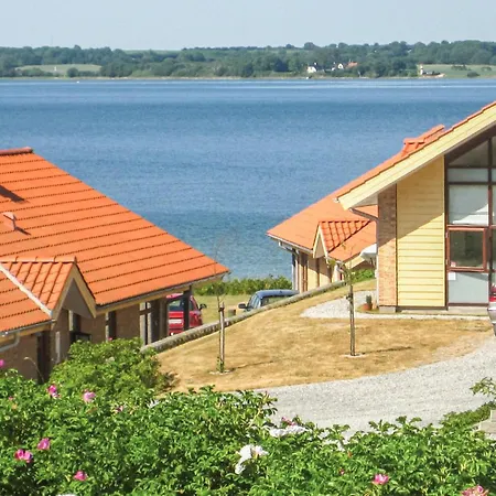 Holiday home Lovely In With Wifi Egernsund